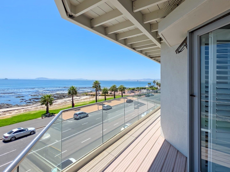 To Let 2 Bedroom Property for Rent in Mouille Point Western Cape